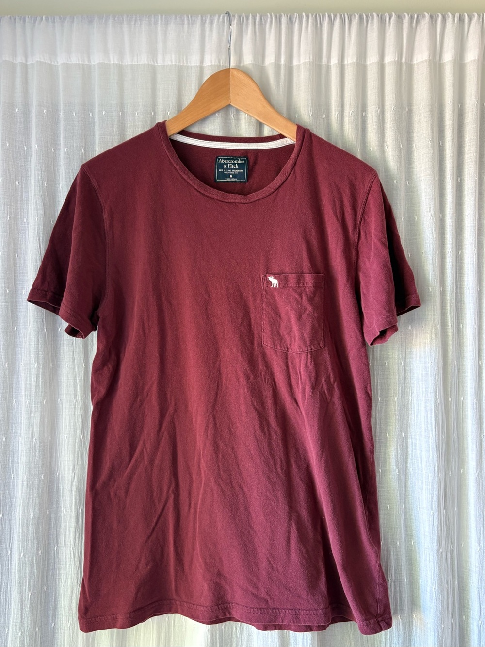 Abercrombie & Fitch Men's Short-Sleeve Pocket Tee - Maroon Wine